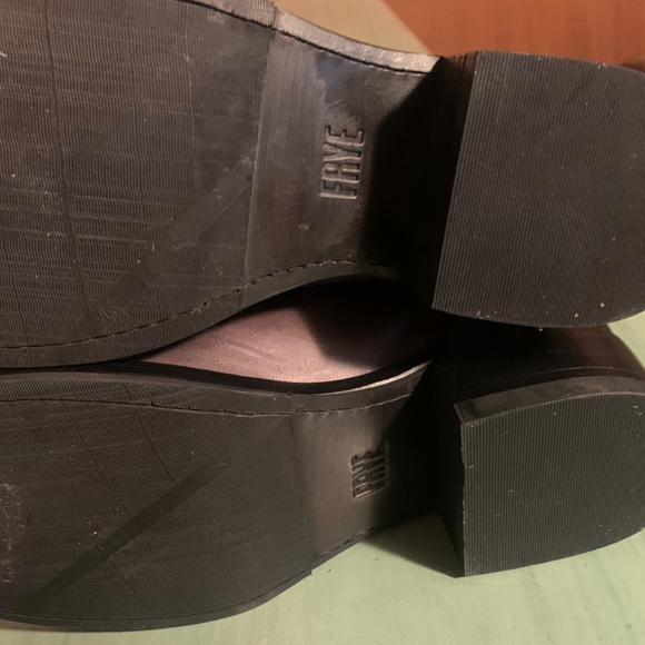 NEW Womens Frye Demi Charcoal Zip Block Heel Booties Size 8.5 B - Picture 7 of 11